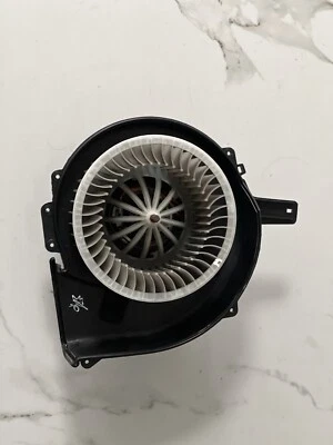 MOTOR SOPLADOR CALEFACTOR SEAT IBIZA MK4 hatchback 5 puertas 2012-2015 1197 6r2819015 L90 Foto 1 de 4