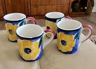 Juego de 4 tazas de café florales Pier 1 Importaciones Colección PER30 Italia descontinuadas K Foto 1 de 4