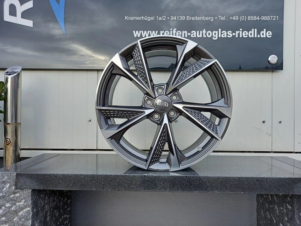 Winterräder Cupra Terramar 19 Zoll 4 x MAM RS6 Felgen Hankook W330 Winterreifen - Bild 1 von 1