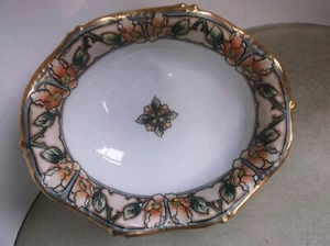 Antiguo cuenco para servir o centro de mesa con patas de nipón M pintado a mano 6 5/8 x 7 3/4 pulgadas - Imagen 1 de 8