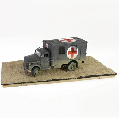 FOV Forces Of Valor 801101B 1/32 GERMAN Opel BLITZ  4x4 AMBULANCE 1940 Diecast - Image 1 of 4