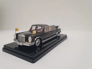 1/43 MEGA RARE MERCEDES-BENZ 600 PULLMAN LANDAULET POPE PAUL VI 1965 TSM124352 - Picture 1 of 8