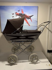 1970s silver cross dolls pram