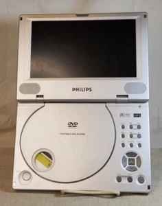 FOR PARTS!!!!! Not Tested! Phillips PET805 Portable Dvd Player - Picture 1 of 4