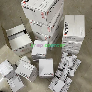 1PCS NEW Keyence GT2-72D Sensor GT272D - Picture 1 of 1