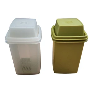 2x Tupperware Pickle Keeper Avocado Green 1330 Complete Vintage Pick-a-Deli - Picture 1 of 5