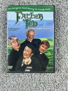 Father Ted: The Complete Series 3 (DVD, 2003, 2-Disc Set, Two Disc Set) - Foto 1 di 5