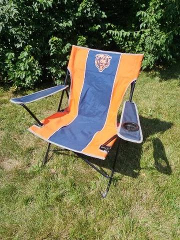 NFL CHICAGO BEARS Bigger Collapsing Camping Folding Chair No bag Cover