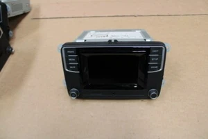 VW T6 Beetle Amarok Composition Color Colour Radio MIB2 DAB 1K8035150 B - Bild 1 von 4