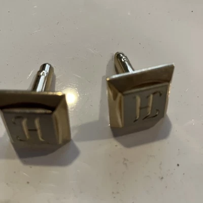 Vintage Cufflinks Engraved Square Letter ‘H’ - Image 1 of 4