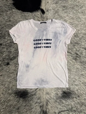Camiseta Brandy Melville “GOOD VIBES” Tie-Dye Gráfico (Talla Única) Foto 1 de 3