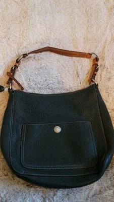 复古蔻驰切尔西鹅卵石皮革黑色棕色单肩包编号 F05S-8E98 保修 & 延长技术支持 — 第 1/4 张图片