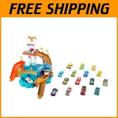 Sharkport Showdown Playset + 18 Color Shifters Cars - Image 1 of 4