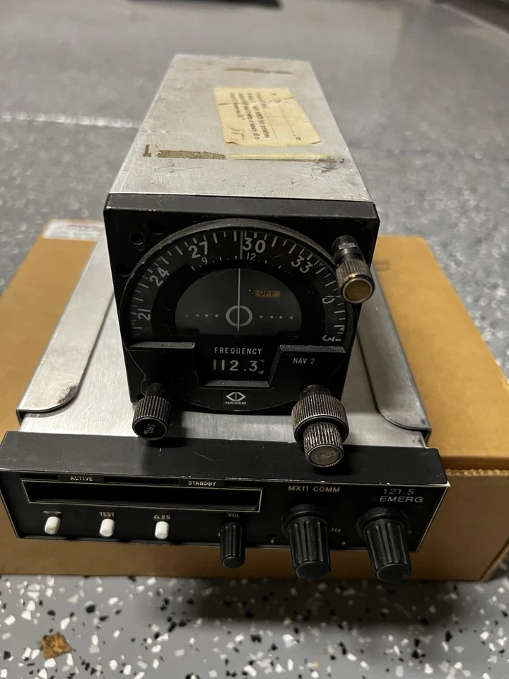 NARCO NAV-11 VOR Indicator Working - Image 1 of 3