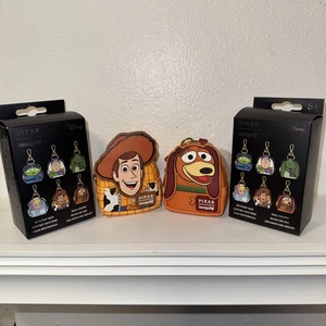 Loungefly Toy Story Mini Rucksack Mystery Taschenanhänger Woody und Slinky Hund Neu - Bild 1 von 6