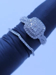 womens diamond 10k white gold engagement ring - Picture 1 of 23