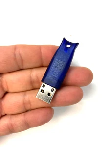 Original SafeNet Aladdin eToken PRO 32K 4.20B USB Support PGP-Checkpoint-McAfee - Photo 1/2