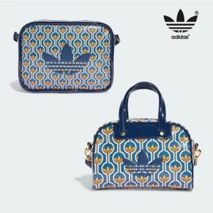 NUOVO Adidas Originals Monogram Print Mini Bowling Bag Airliner Bag Blu - Foto 1 di 11