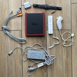 Nintendo Wii Mini Red Console RVL-201 PAL Complete Set with Controller Nunchuck - Picture 1 of 7