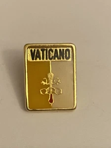 Vintage Vaticano Vatican Lapel Pin P51 - Picture 1 of 4