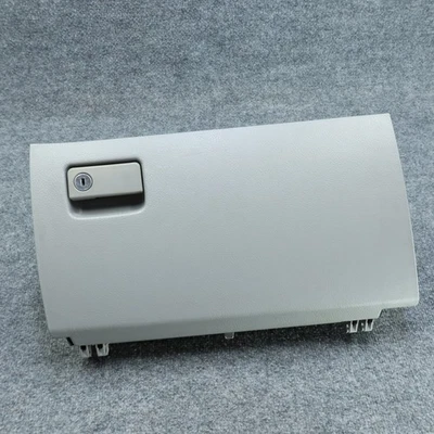 2006-2012 TOYOTA RAV4 LOWER GLOVEBOX DOOR Gray DOOR HANDLE LATCH OEM - Image 1 of 4