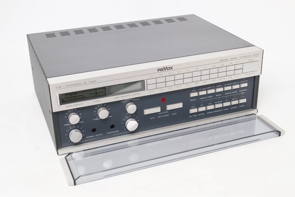 Revox Tuner B261  - sehr schön erhalten - Bild 1 von 4