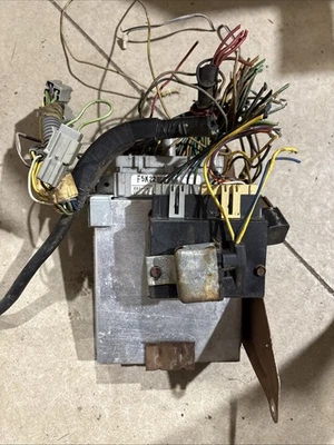 Módulo de control del motor Ford Bronco 1986 5,0 4x4 ECU ECM PCM E6TF-12A650-X1A Foto 1 de 4
