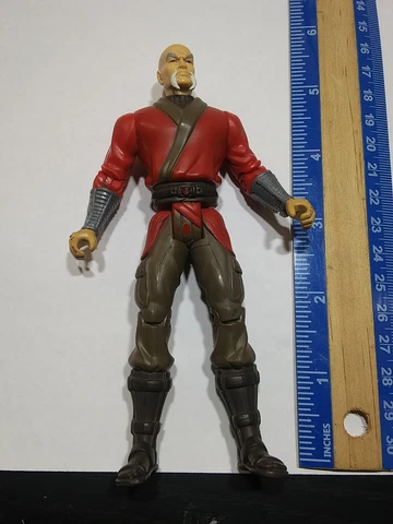 Mattel 2005 Batman Begins Ras Al Ghul Action Figure Ra’s B124 Cover