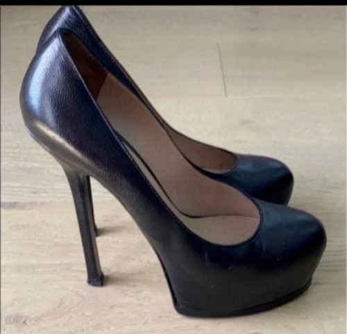 SAINT LAURENT (YSL) Decolte Yves Saint Laurent 120 mm omaggio in pelle nera taglia 37 5