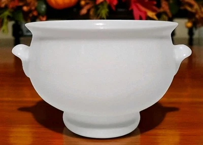 Pottery Barn Handled Soup Bowl 16 OZ NEW Caterers Box Porcelain Holiday - Image 1 of 4