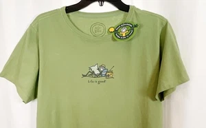 LIFE IS GOOD Womens Size Large Green *Sandpaper* Beach Reading Jake T-Shirt Tee - Picture 1 of 4