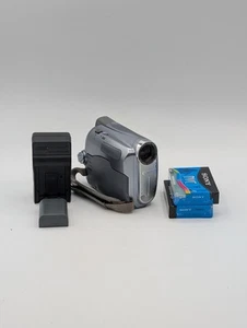 Canon ZR500 MiniDV Camcorder – Tested & Working - Imagen 1 de 9