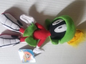 MARVIN THE MARTIAN 8" PLUSH NEW - Picture 1 of 3
