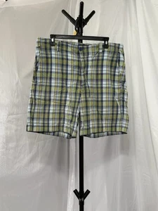 IZOD Shorts 100% Cotton Size 36 Blue Green Yellow Golf Tennis Beach - Picture 1 of 12