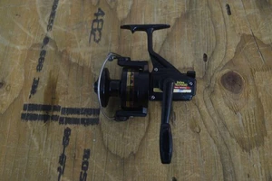 Vintage Daiwa RG2600 Spinning Reel Ball Bearing Japan Fishing Tackle Left Hand - Picture 1 of 4