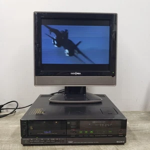 *SEE VIDEO* Sony EV-S700 Video8 8mm DAV Digital Audio Video Cassette Recorder - Picture 1 of 13
