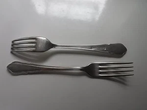 2 x Silver-plated Starter / Dinner Forks Sheffield England EPNS  - Picture 1 of 6