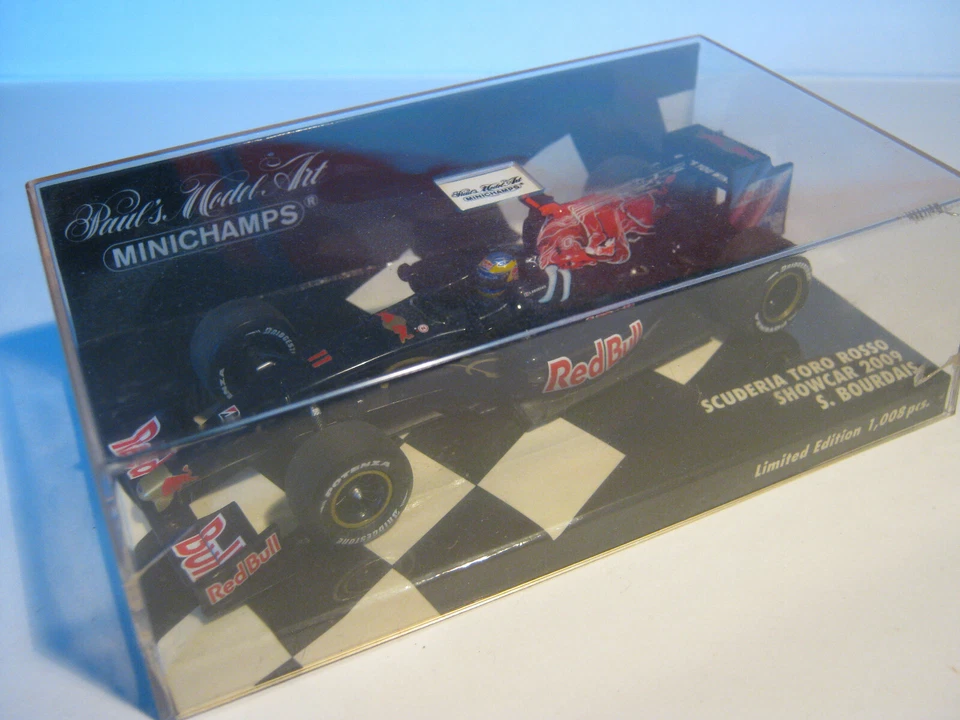 1:43 SCUDERIA TORO ROSSO Showcar S. Bourdais 2009 410090081 Minichamps OVP NEW - Bild 1 von 1