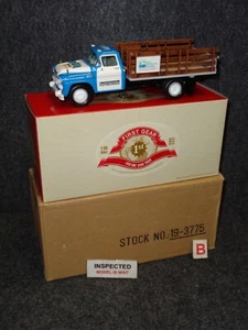 CHEVY 1958 GMC STAKE BED TRUCK BASEMENT SYSTEMS 19-3775 FIRST GEAR DIECAST 1:34 - Picture 1 of 6