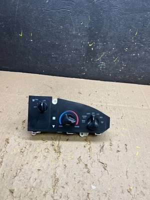 1997-2014 Ford Van Econoline E150 E250 Heater Climate Fan Control u5756 DG - Image 1 of 4