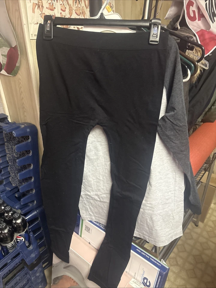 Women's APT 9 Black Leggings Large - Image 1 of 1