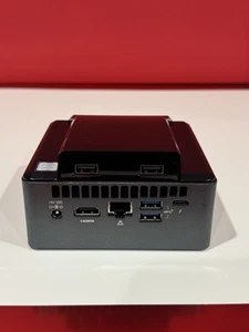Mini PC INTEL NUC BOXNUC8 i7 8559U CPU 2,7 GHz 16 GB RAM 256 GB SSD Ventana 11  - Imagen 1 de 12
