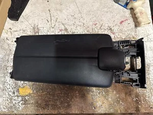 2012-2018 MERCEDES CLS Front Center Console arme rest leather - Foto 1 di 3