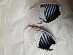 Baby Size 5 White With Blue And White Striped Insoles Place Shoes - Picture 1 of 4