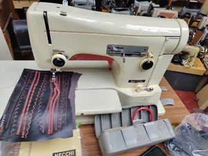 NECCHI LYCLA 522 Freiarm SEMI INDUSTRIAL EVERY DUTY LEDER & STOFF MASCHINE - Bild 1 von 19