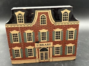 The Cat's Meow Village: Franklin Library ~ Main Street Series ~ Wooden ~ 1987 - Picture 1 of 6