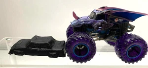Monster Jam - Bakugan Dragonoid / GEARS GALAXIES 1/64 - (B6) - Picture 1 of 6