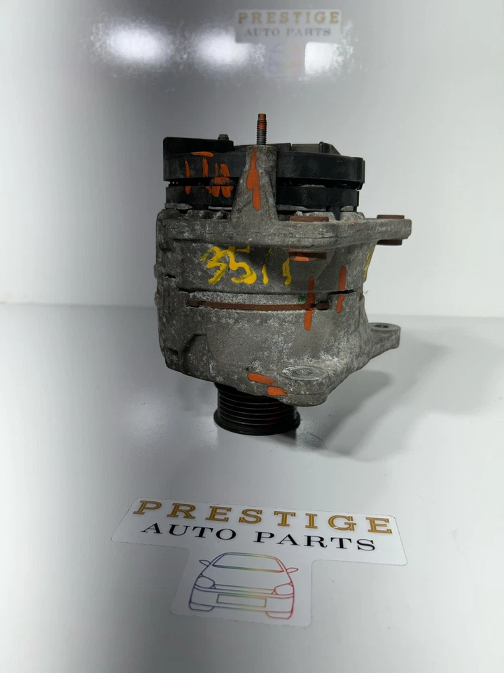1998 -2009 Volkswagen Beetle Alternator 90 Amp 2.0L Used OEM - Imagem 1 de 4