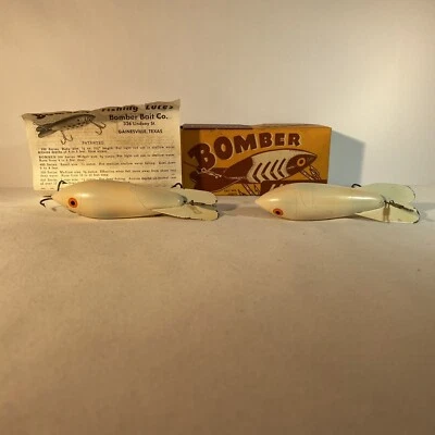 2 Vintage Bomber Lures #609 Pearl Spots In Original Box W/Catalog Large Size - Image 1 of 4