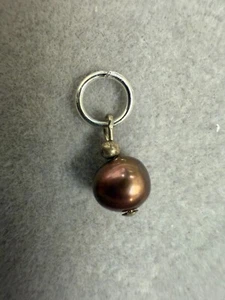 Vintage Schokolade Tahitiperle Sterlingsilber Federring Charm Anhänger 4629 - Bild 1 von 1